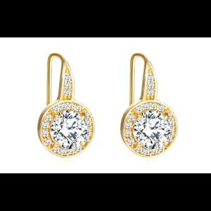 💥Swarovski sparkling Dance Pierced Earrings